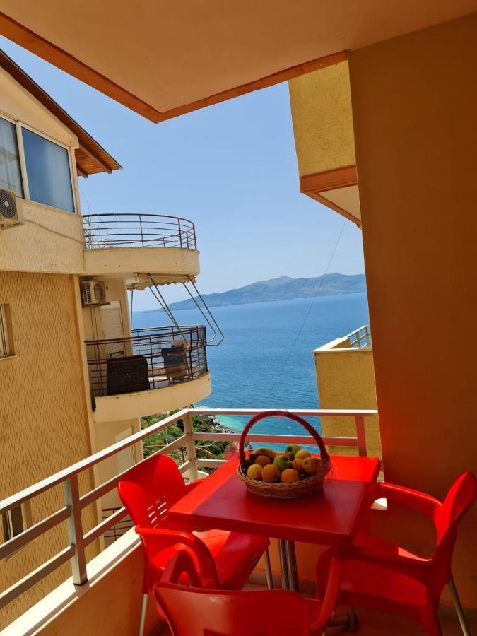 Meltin Apartments Sarandë Exteriör bild